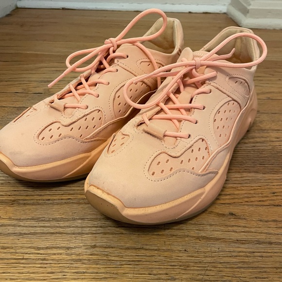 Ecco Chunky Sneaker Women’s Size 8-8.5 - Picture 2 of 7